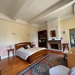 La Lauze Bed & Breakfast 3*
